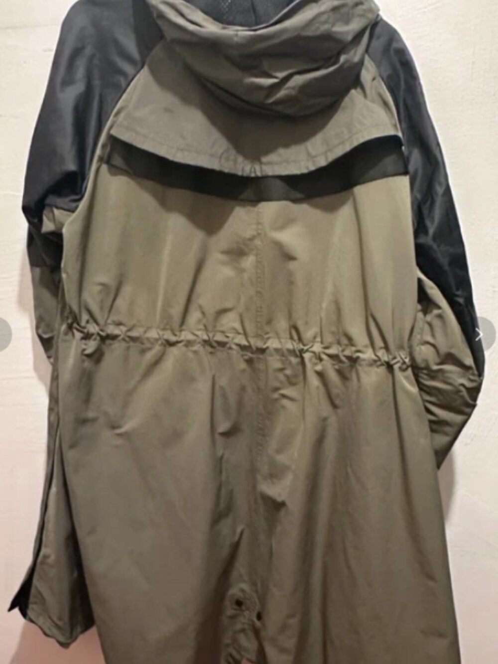 Nike x Sacai Trench Jacket - Picture 2 of 4